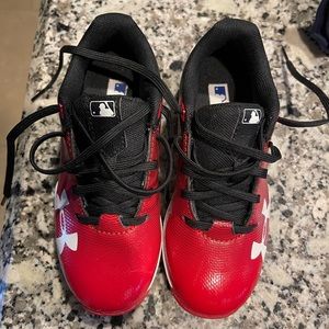 Under Armour Cleats Size 11 Kids